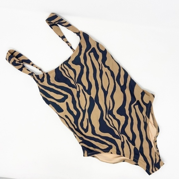 J CREW | Zebra Print Swimsuit NWT Size 0 - Picture 3 of 10